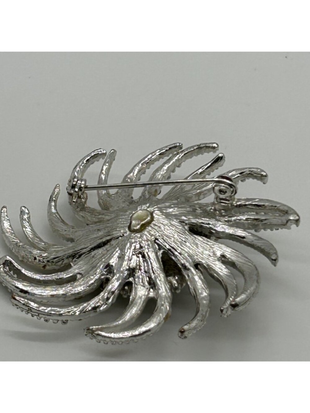 Vintage Silvertone Brooch Sunburst Starburst Swirl Rhinestone Retro Mid-Century - Picture 15 of 16